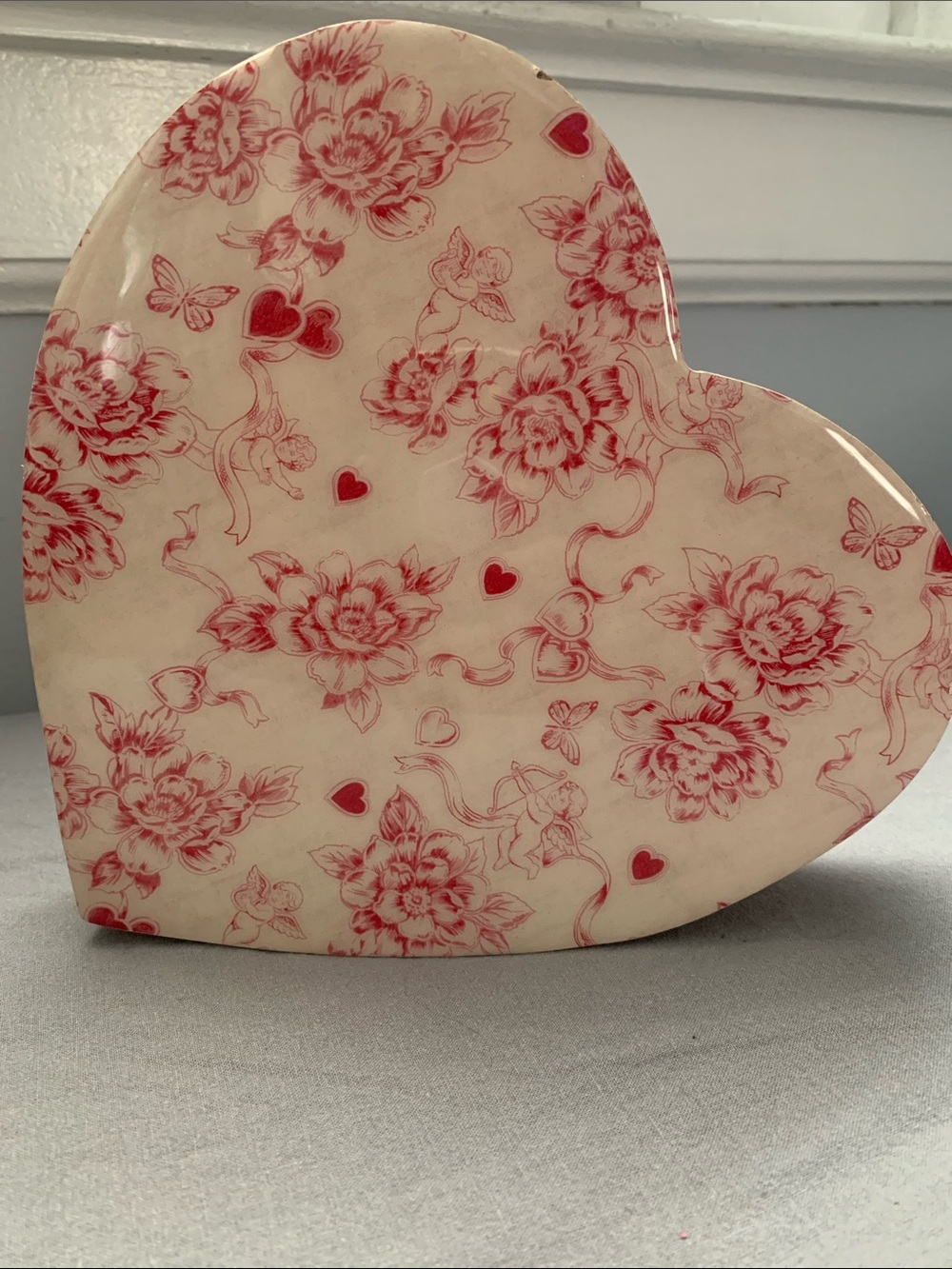 🆕-Rachel Zoe Large Natural Wood Heart With Red Floral Decor
